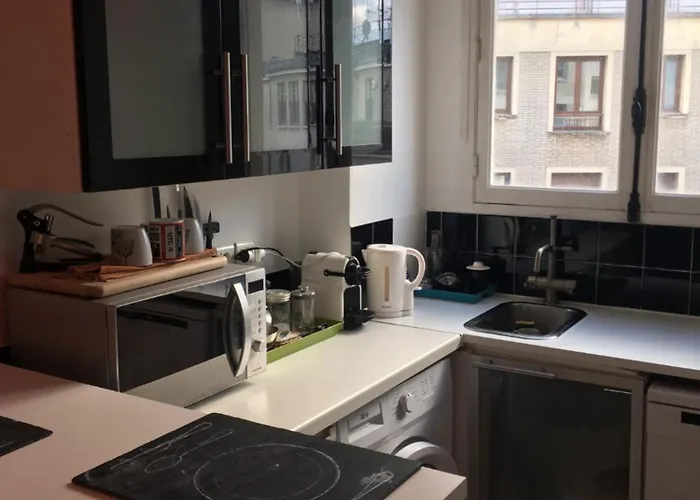 2 Pieces Proche Tour Eiffel, Trocadero Et Ocde Paříž